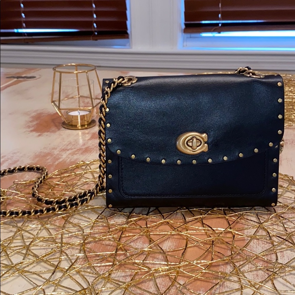 COACH (PARKER BAG) crossbody amazing condition